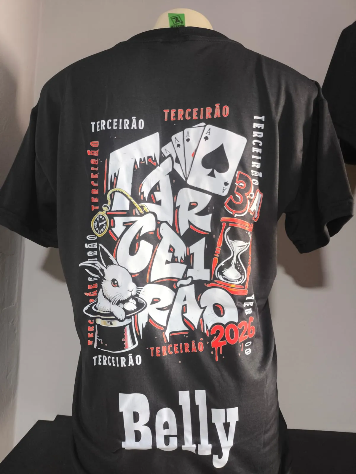 Camiseta e produtos personalizados com impressão DTF